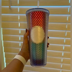 🆕 Starbucks 2020 Venti 🌈 Rainbow Pride